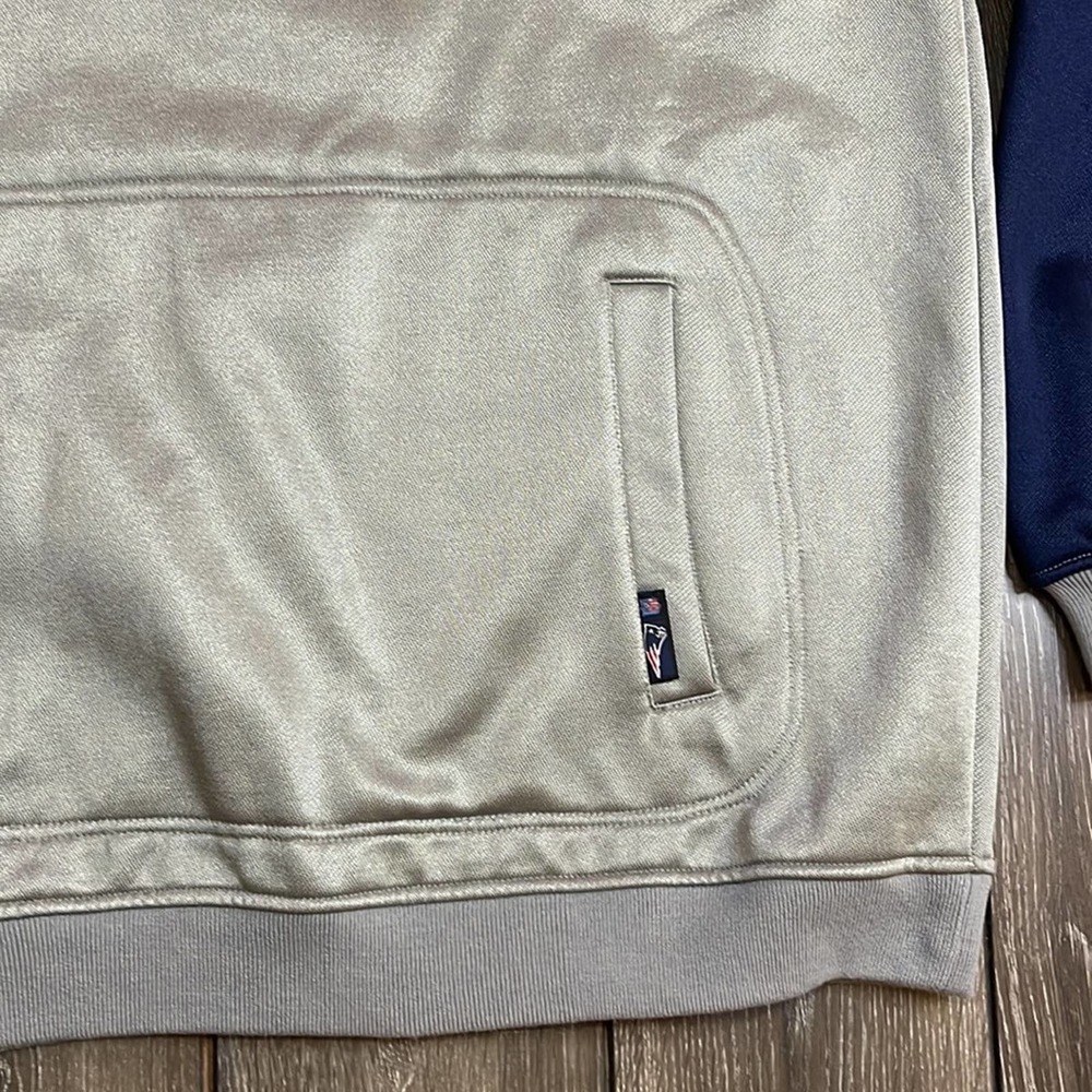 NFL Team Apparel Reebok New England Patriots Hoodie Men’s Size Medium - Picture 5 of 9